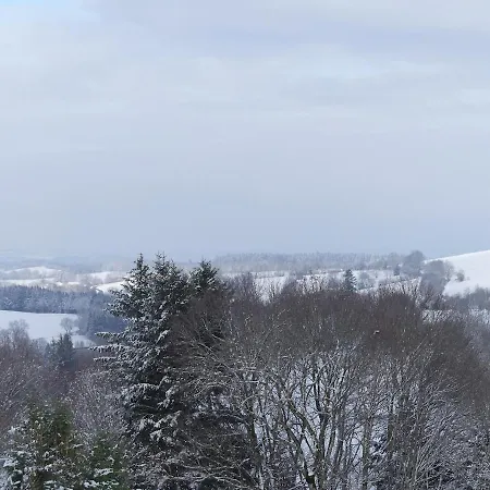 Entre Domes Et Sancy - Le Moderne Perpezat