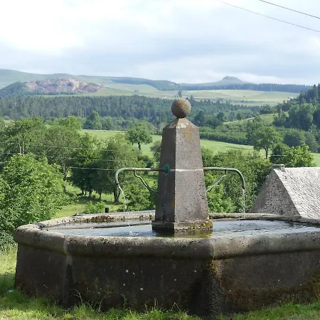 Entre Domes Et Sancy - Le Moderne
