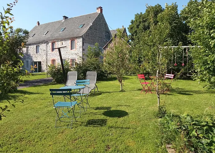 Apartment Entre Domes Et Sancy - Le Moderne Perpezat