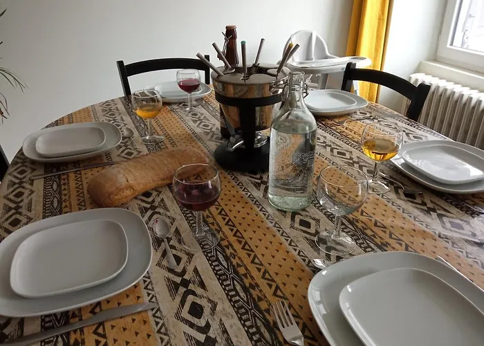 Entre Domes Et Sancy - Le Moderne * Perpezat